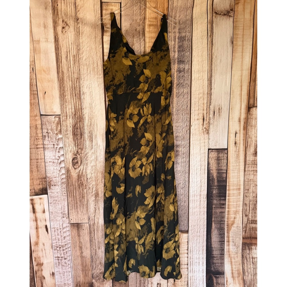 Showpo Dress Dara Midi Low Neck Sleeveless Slip Floral Romantic Size 14 NWT‎